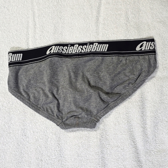 Aussie Bum Briefs in size medium - Picture 3 of 3